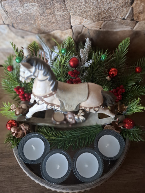 Advent svícens koníkem ClayreEef — foto 2