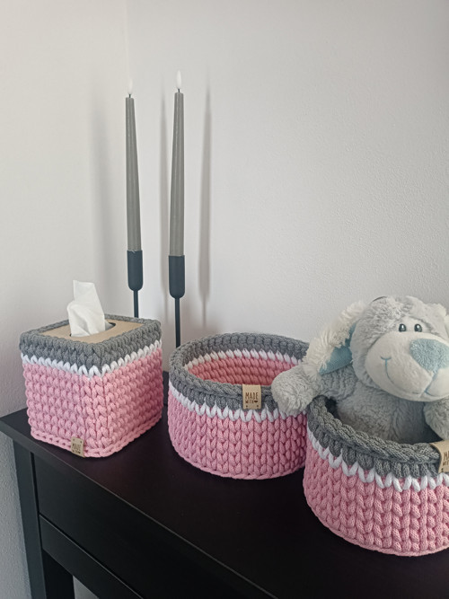 Háčkovaný Obal Na Kapesníky — foto 3