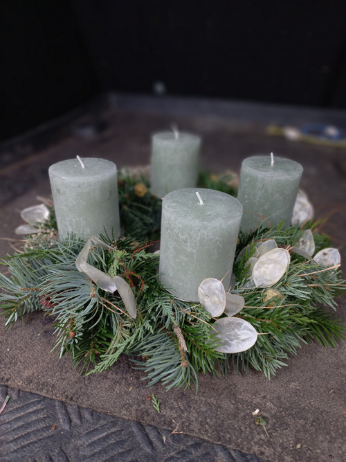 ADVENTNÍ VĚNEC sage rustikální — foto 2