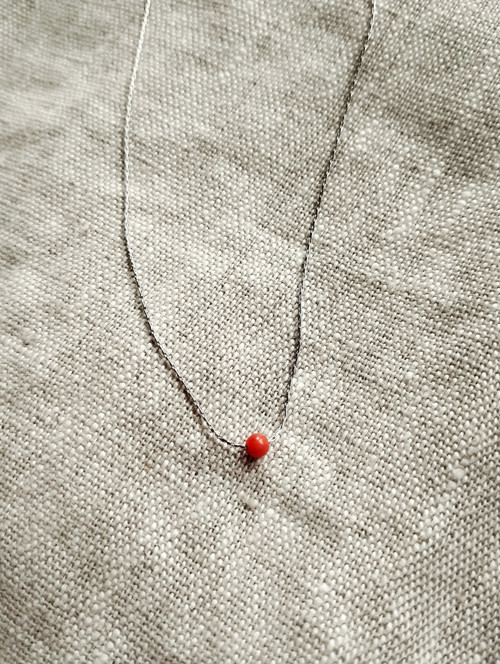Choker, náhrdelník s korálem — foto 2