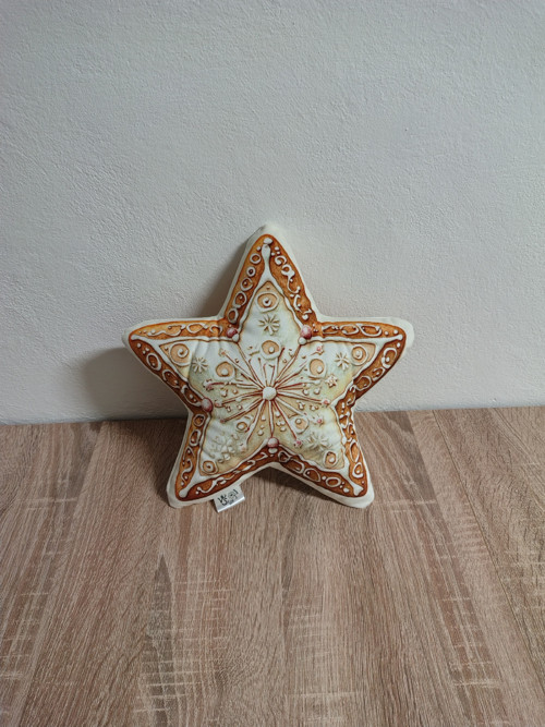 Perníková hvězda - 3D polštář — foto 2