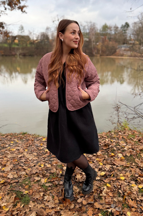 Vaflové šaty Jasmína — foto 3