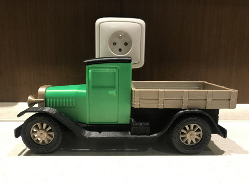 Nákladní auto 1930 zelené — foto 3
