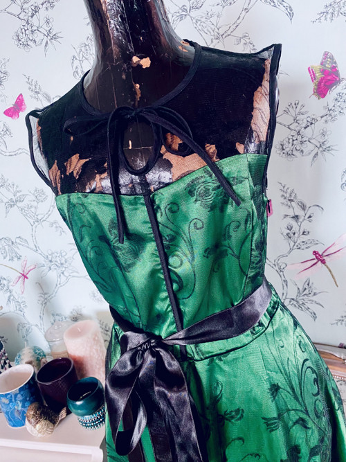 Šaty green&krajka — foto 2