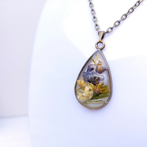 Meadow flowers tear /25213/ — foto 3