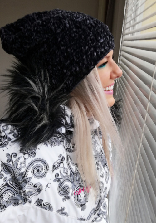 Sametová háčkovaná houmeleska /SKLADEM — foto 3