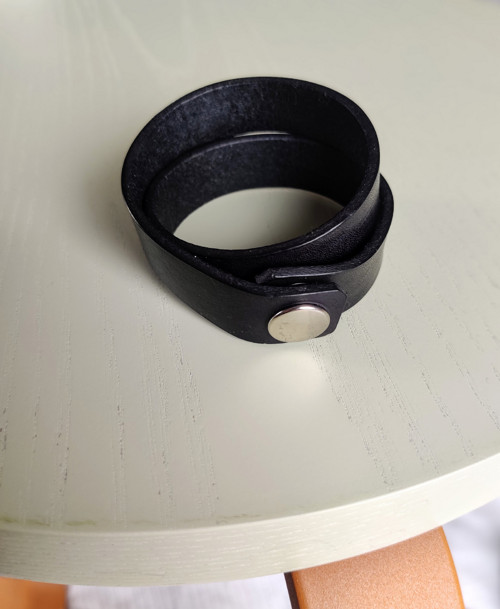 Wrap náramek černá kůže — foto 3