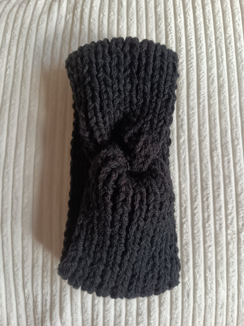 Čelenka černá "turban" — foto 4