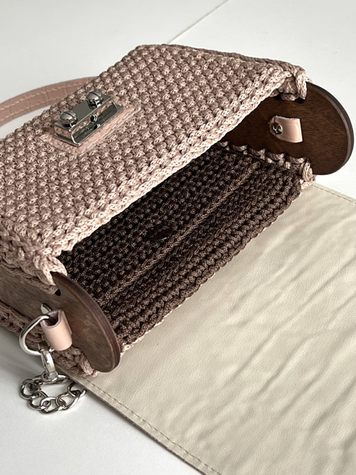 Háčkovaná kabelka/ Crossbody 'SOFIA' / pudrová kr — foto 4