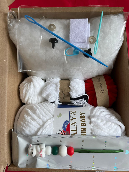 Háčkovací BOX "Uháčkuj si sám.." - Lední medvídek — foto 4