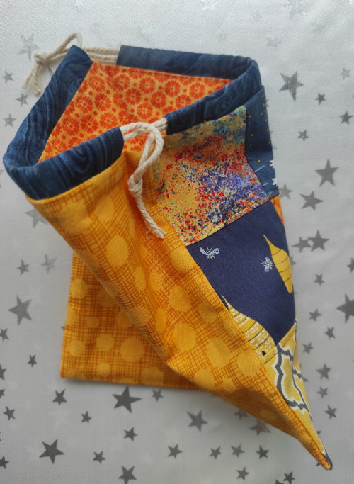 Stahovací pytlík menší. — foto 3