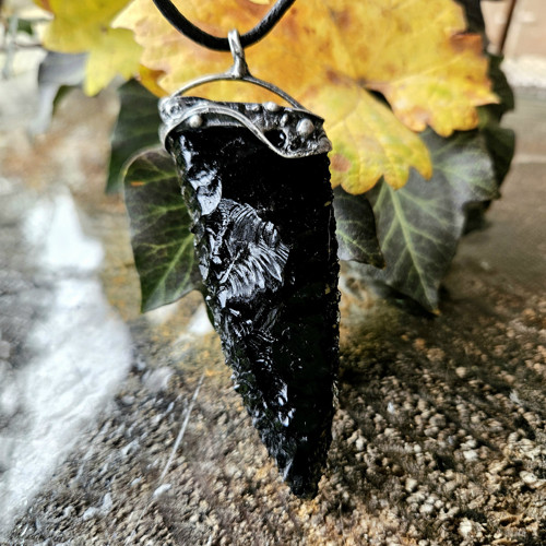 Obsidian Black — foto 4