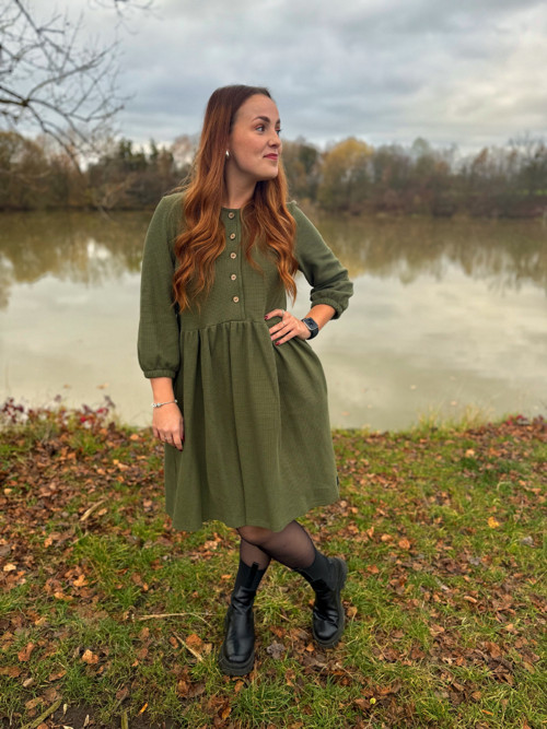 Vaflové šaty Anne — foto 3