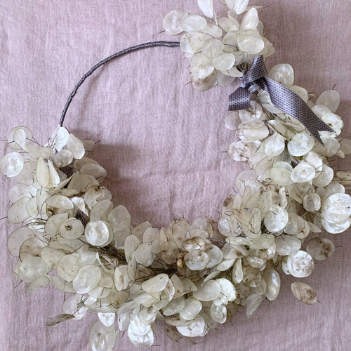 Třpytivý věnec Lunaria — foto 2