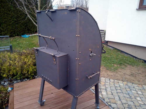 Kovaný zahradní gril — foto 5