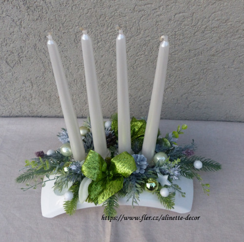 Adventní svícen oblouk bílo-zelený — foto 4