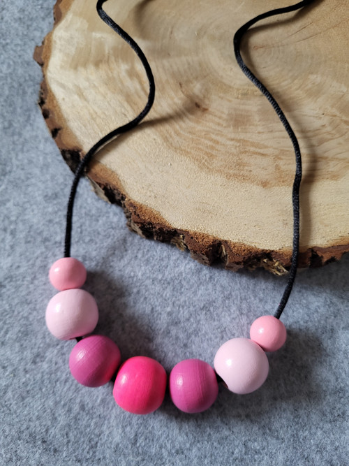 Cukrová vata, dřevěné korále — foto 2