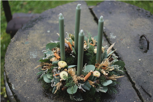 Adventní věneček přírodní zelený — foto 3