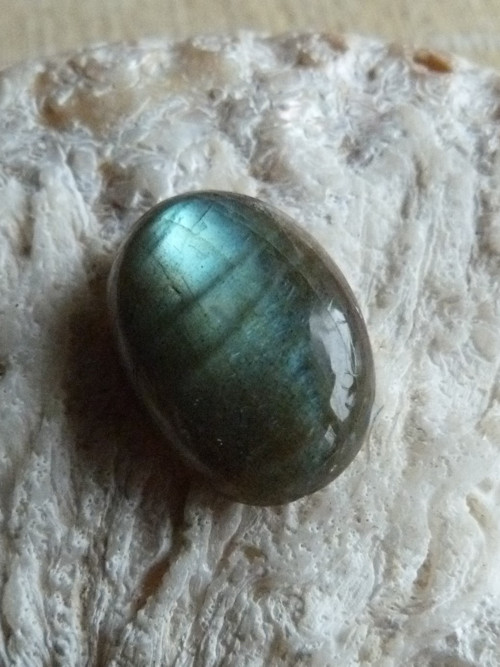 Labradorit - 2,1 cm — foto 4