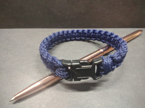 Paracord náramek Navy — foto 2