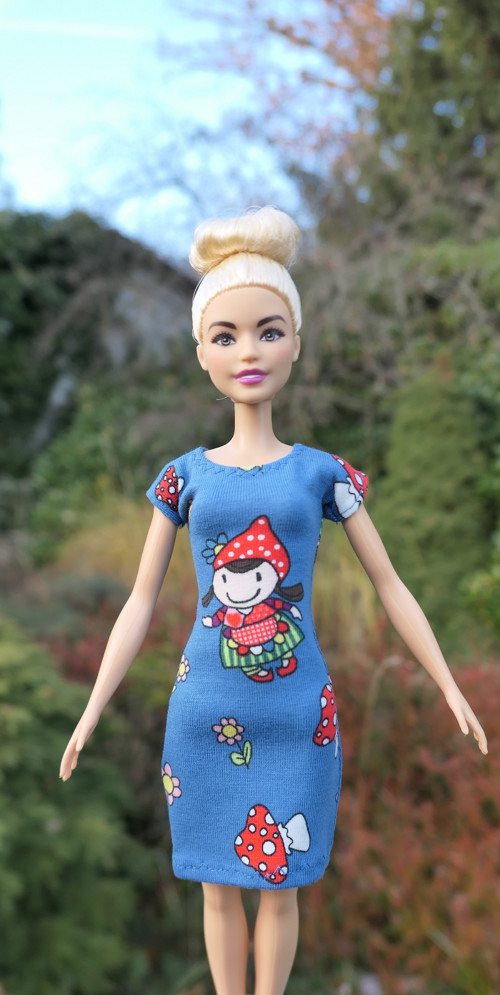 Letní šaty pro Barbie — foto 2