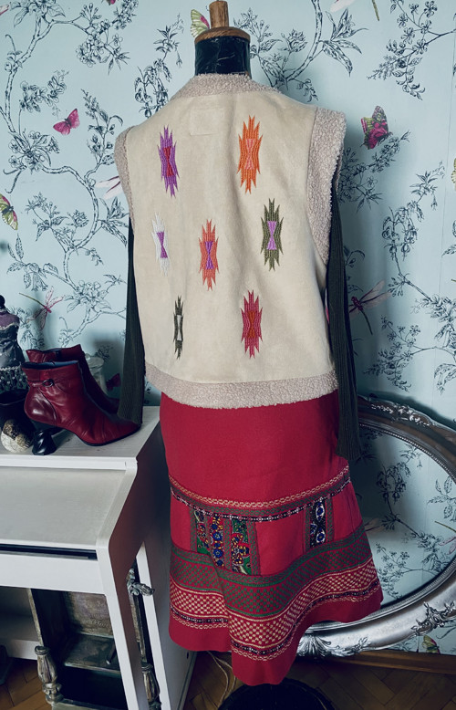 Boho vesta vyšívaná — foto 5