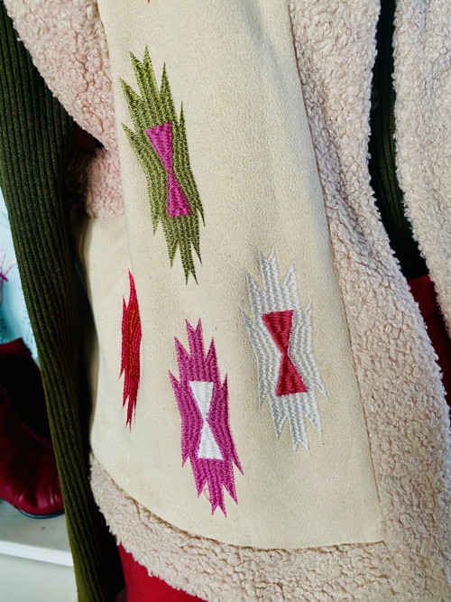 Boho vesta vyšívaná — foto 3
