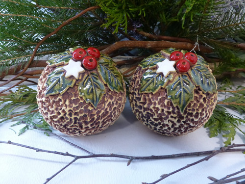 Vánoční koule s cesmínou — foto 2