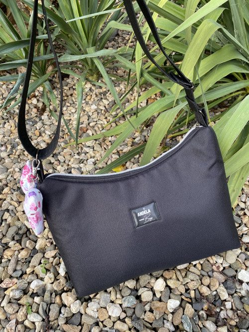 Crossbody kabelka Bella — foto 6