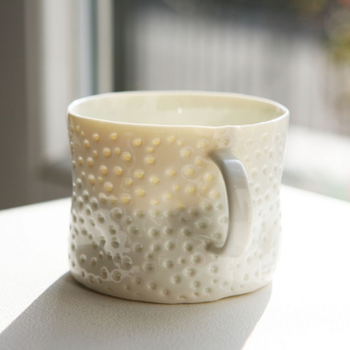 Hrníček Rosa - 320ml Celadon porcelán — foto 3
