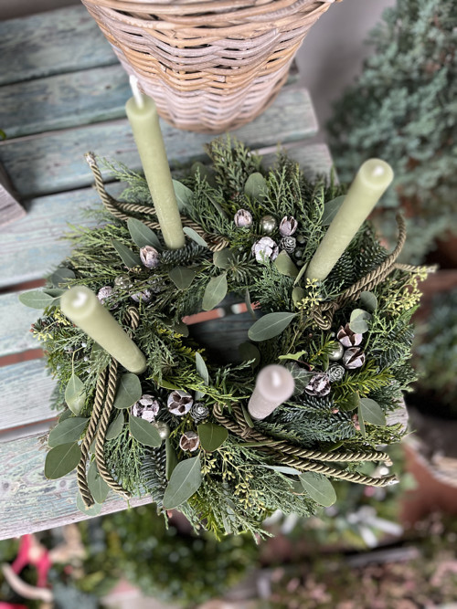 Adventní věnec zelenkavý — foto 5