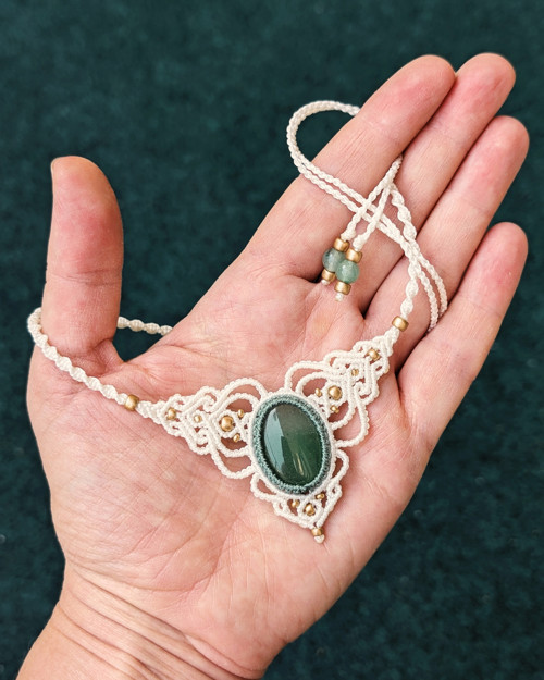 Macramé náhrdelník s avanturínem — foto 4