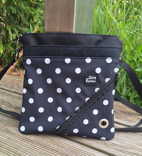Venčící kabelka Polka Dots — foto 6