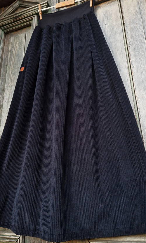 Black manžestr * maxi — foto 4