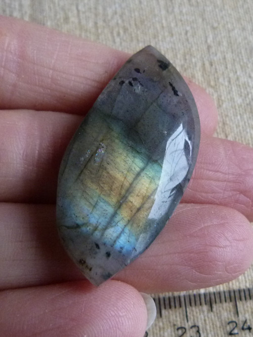 Labradorit - 4,5 cm — foto 2
