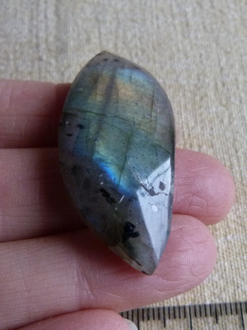 Labradorit - 4,5 cm — foto 3