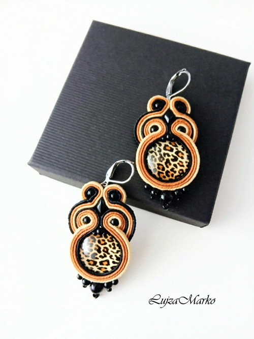 Leoparda soutache / sutaš náušnice — foto 3