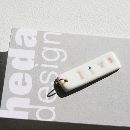 Malý přívěšek z porcelánu — foto 2