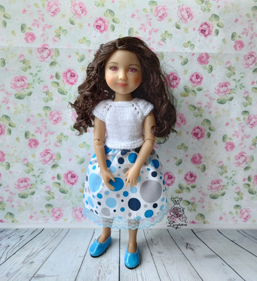 Oblečky pro Ruby Red Fashion Friends 36cm — foto 2