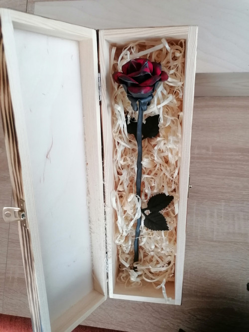 Kovaná růže - dárkové balení — foto 2
