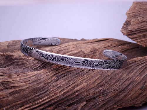 Damasteel výrazný náramek — foto 4