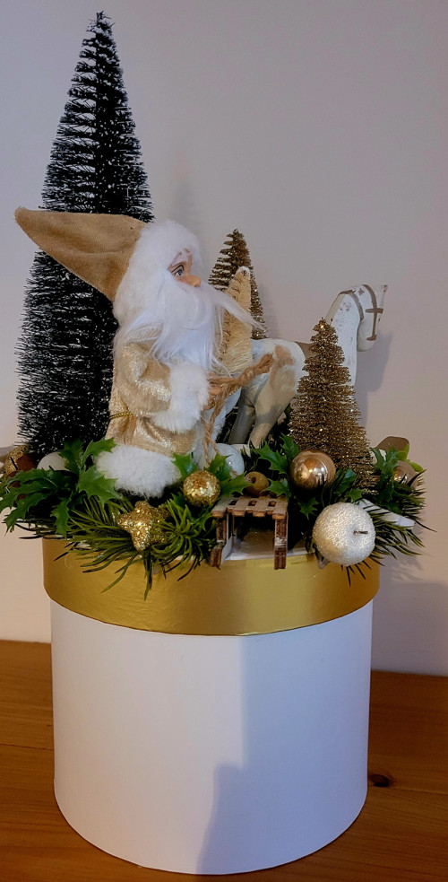 Vánoční dekorace- boxík Santa — foto 3