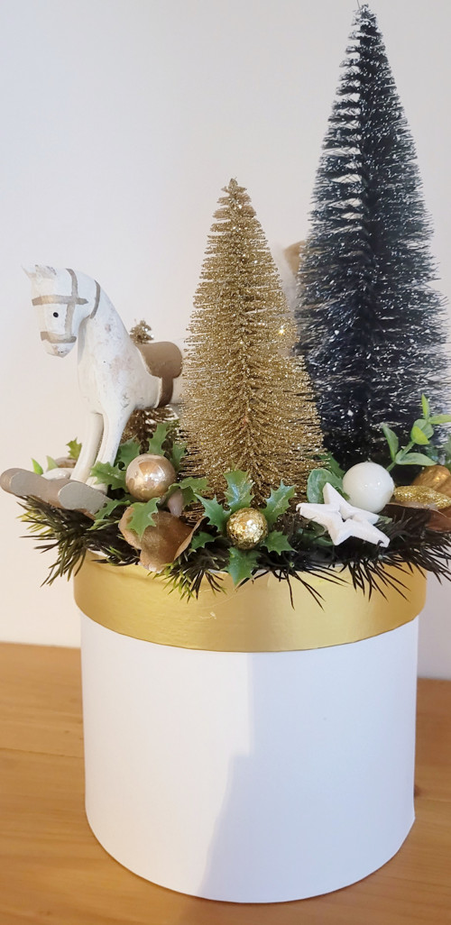 Vánoční dekorace- boxík Santa — foto 5