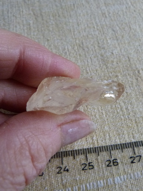 Citrín surový - 3,4 cm — foto 6