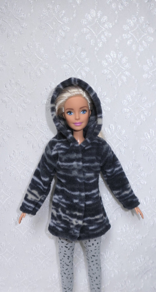 Barbie - zimní kabátek — foto 3