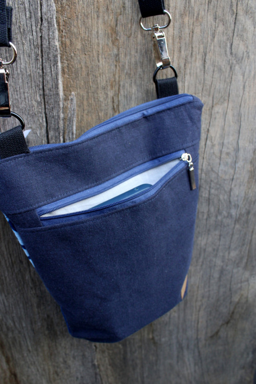 Crossbody kabelka tmavě modrá — foto 3