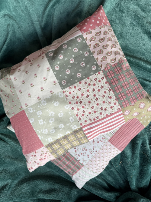 Polštář plněný pohankou - patchwork — foto 2