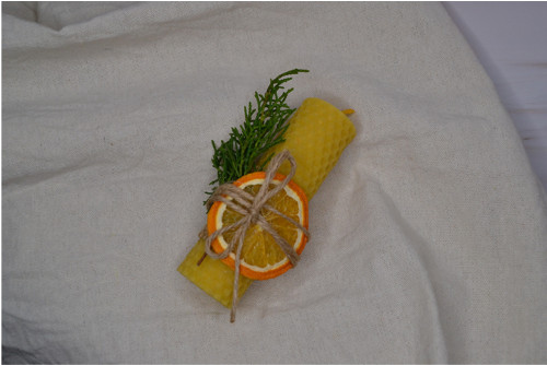 Vánoční svíčka (včelí vosk) — foto 2