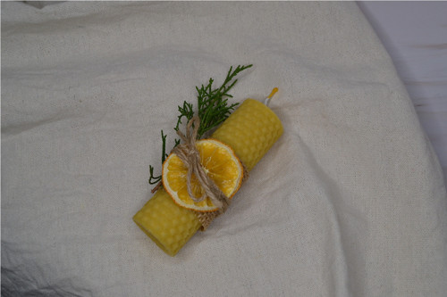Vánoční svíčka (včelí vosk) — foto 2