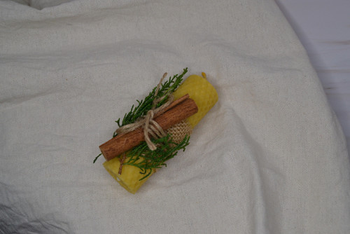 Vánoční svíčka (včelí vosk) — foto 2